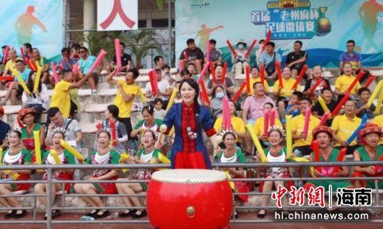 吻戏辣妞范