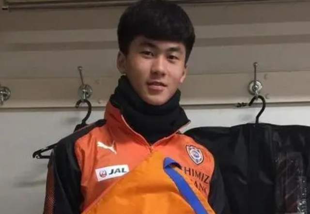 国产成人亚洲综合网站不卡
