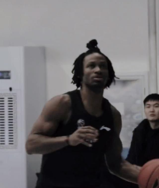 成人亚洲欧美一区二区三区